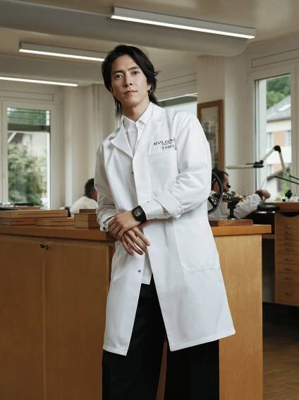 Tomohisa Yamashita Steps Into the Heart of Bulgari Watchmaking