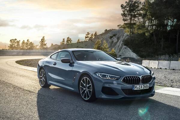 BMW oznamuje ceny pro Španělsko nových řad 7, 8 a X7