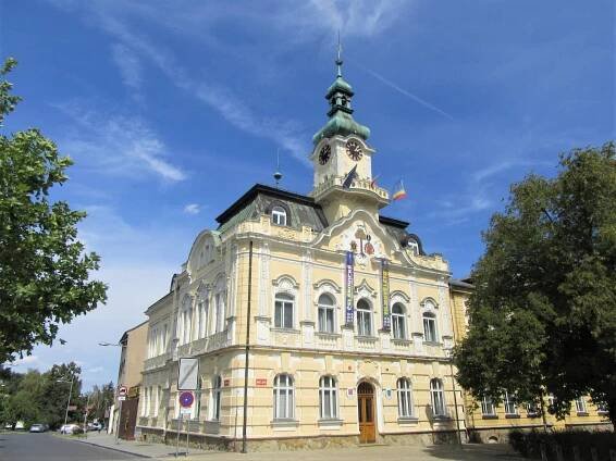 Čelákovice - městský úřad foto 3