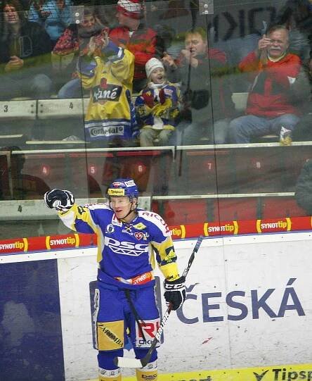 Extraligoví hokejisté Zlína se střetli v rámci 39. kola nejvyšší soutěže Kometu Brno. Radot z vedoucího gólů Pavla Kubiše.