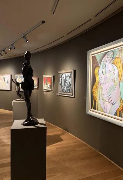 Galerie Kooperativy v pražském Karlíně představuje výstavu české moderny 20. století, nechybí špičková díla Toyen, Františka