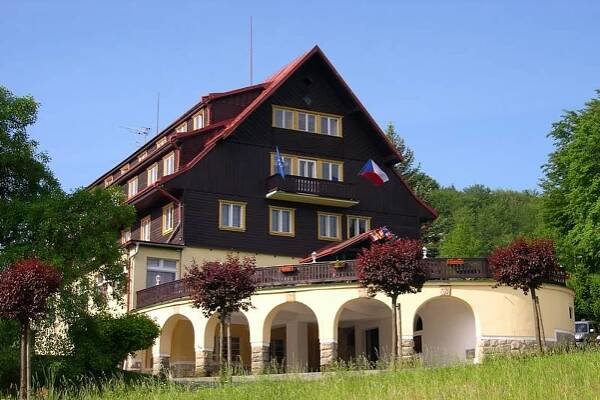 Hotel Kavka - Živéfirmy.cz