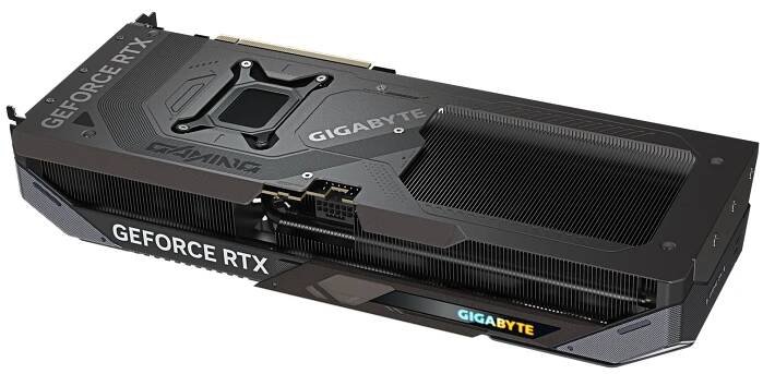 Gigabyte GeForce RTX 5070 GAMING OC 12G | SUNTECH Computer - prodej počítačů, elektroniky a spotřebního materiálu