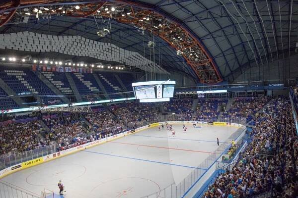 Majstrovstvá sveta v hokejbale v Steel Aréne - STEEL ARENA