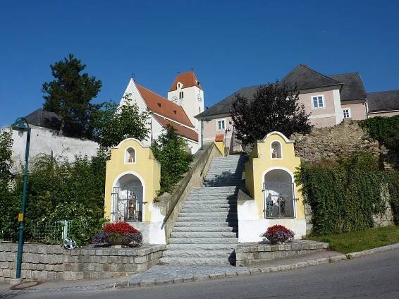 Soubor:Lengenfeld Stiegenaufgang.jpg