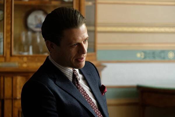 Soud s Christine Keelerovou - Epizoda 2 - Z filmu - James Norton