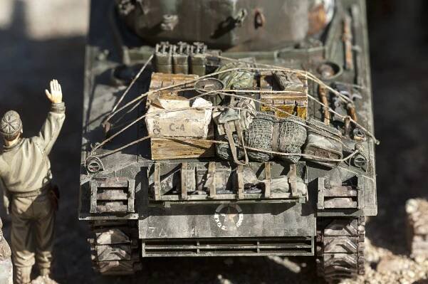 Decisions, Decisions – Mark Armor Dioramas