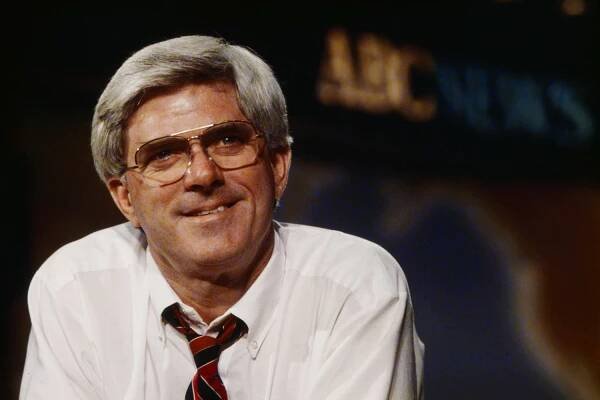 Phil Donahue, talk show host pioneer and husband of Marlo Thomas, dies at 88
