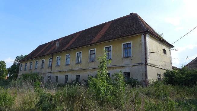 Soubor:Branišovice zámek 3.JPG – Wikipedie