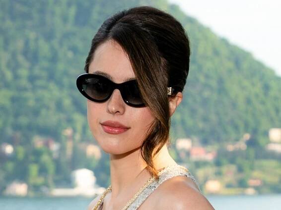 Margaret Qualley’s Latest Updo Is Straight Out Of The ’60s