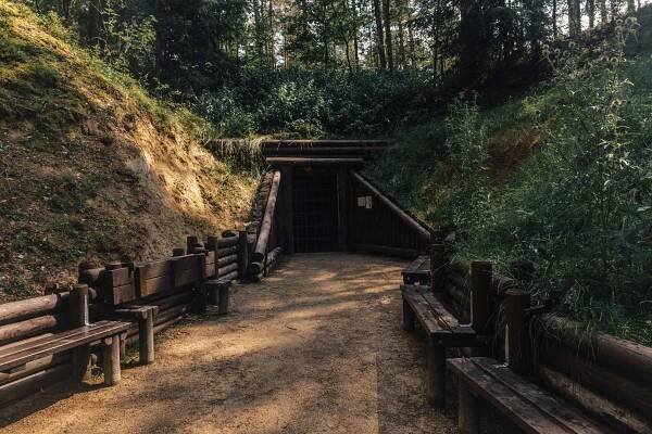 Kaolinový důl Nevřeň: bílé podzemí zpřístupněné teprve roku 2019 | Scout and the City