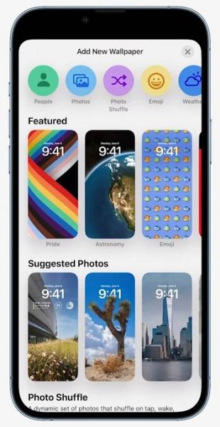 smartphone wallpaper selection screen