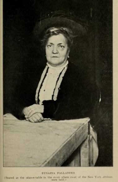Eusapia Palladino - Wikipedia