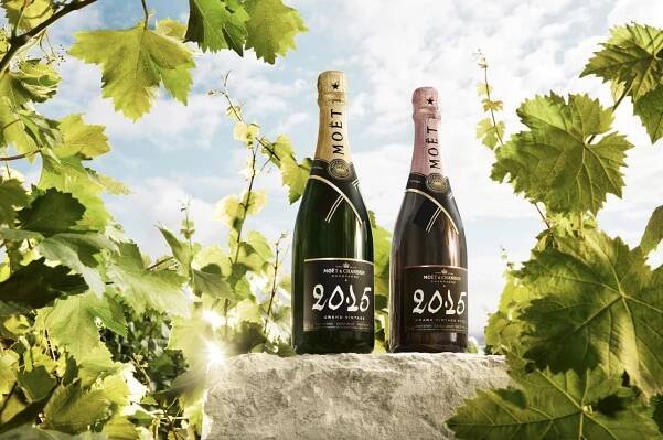 Moët & Chandon - exkluzivní ročníkové šampaňské víno Grand Vintage 2015 a Grand Vintage Rosé 2015 