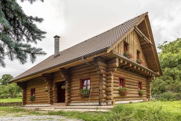 Srub na české vesnici