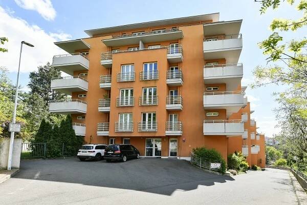 Hyacintová, Záběhlice - Praha 10 | Prodej, Byt 5+kk, 164 m²