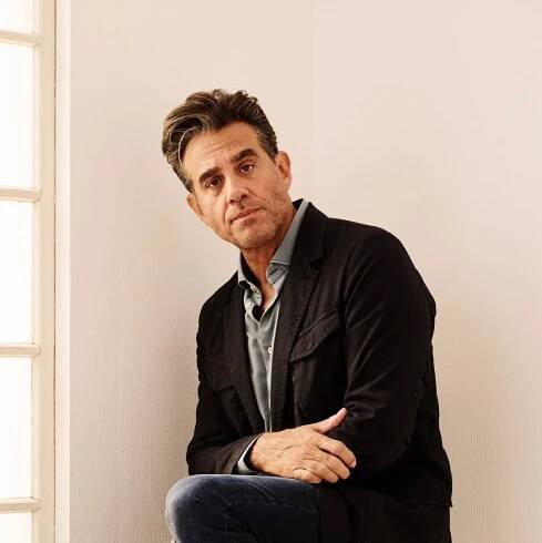 Everybody Loves Bobby Cannavale