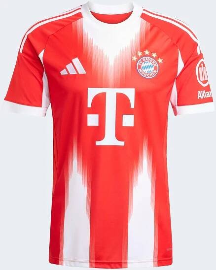 Dres Bayern Mnichov na domácí zápasy pro dospělé