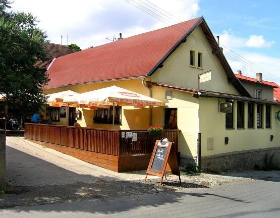 Hospoda u hlavní silnice