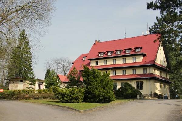 PARKHOTEL SKALNÍ MĚSTO - Prices & Hotel Reviews (Jicin, Czech Republic)