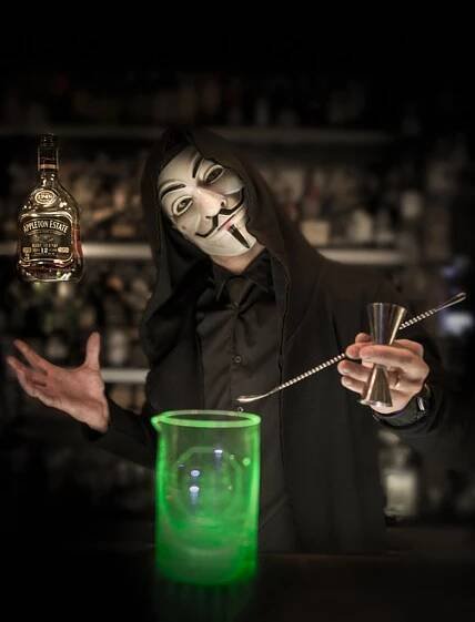 AnonymouS Bar Drink