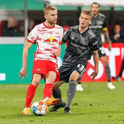 Soubor:2022-04-20 Fußball, Männer, DFB-Pokal, RB Leipzig - 1. FC Union Berlin 1DX 8289 by Stepro.jpg
