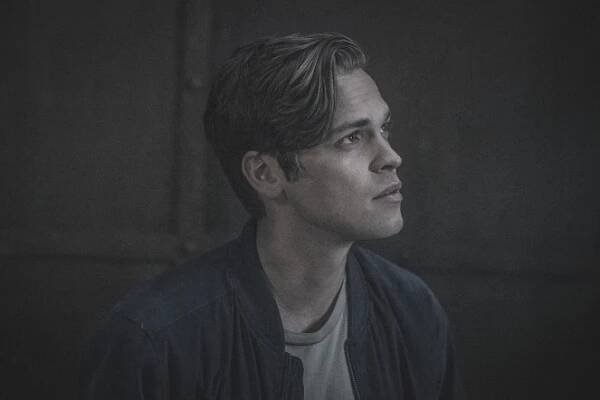 Lovci duchů - Good Intentions - Z filmu - Alexander Calvert