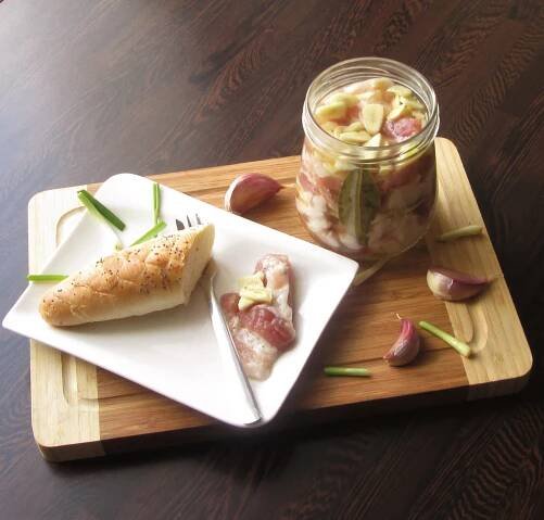 Jak naložit bůček, aneb jak udělat domácí slaninu | recept | jaktak.cz