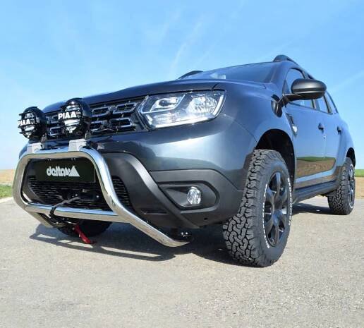 Dacia Duster dostala pořádné off-roadové doplňky. Teď je z ní drsný teréňák