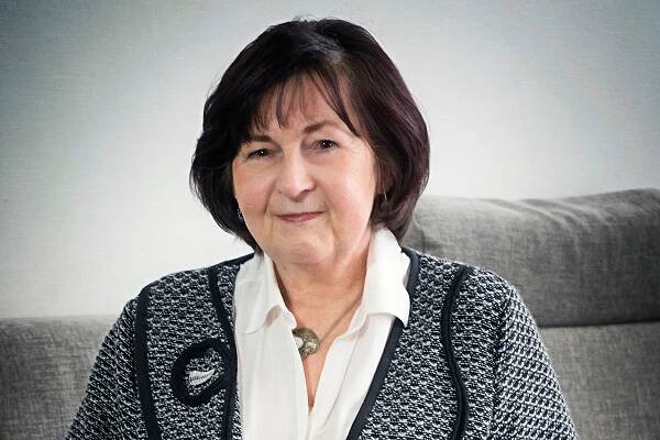 ROZHOVOR MĚSÍCE: Profesorka RNDr. Anna Strunecká, DrSc.: „Fluorid může mít celou řadu nežádoucích toxických účinků, narušuje inteligenci a chování“ - ČESKÝ RÁJ V AKCI