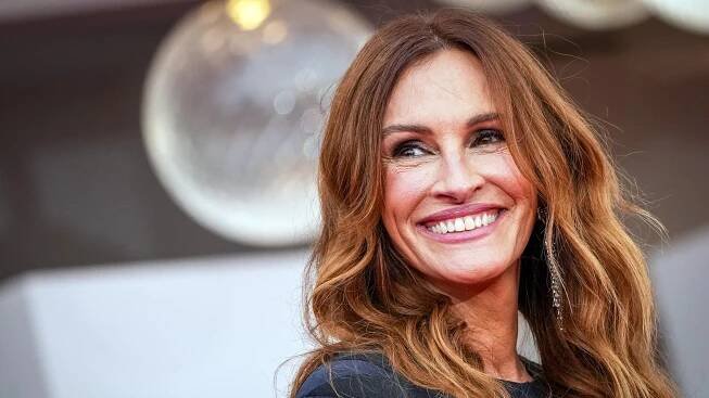Julia Roberts besucht am 29. August 2025 den roten Teppich im Rahmen der 82. Internationalen Filmfestspiele von Venedig.
