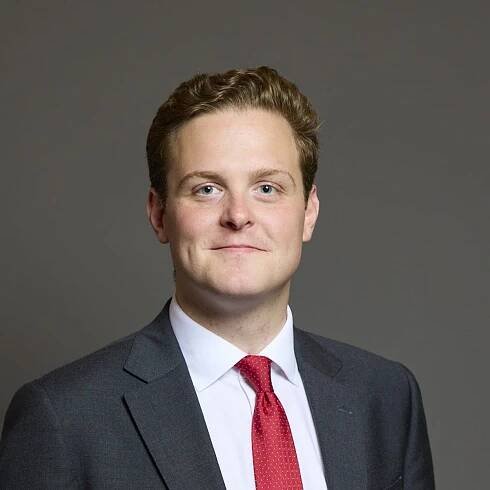 Labour MP Oliver Ryan suspended over WhatsApp group allegations