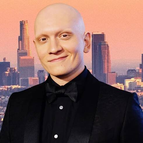 Anthony Carrigan Breaks Down NoHo Hank’s Emotional 'Barry' Season Three Finale