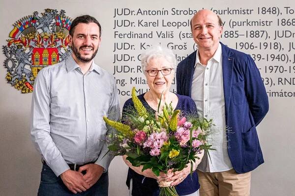 Fotka: Náměstek pražského primátora Adam Scheinherr, Dagmar Hazdrová a Jan Vondráček