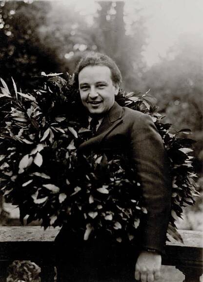 Honegger en 1930 à Soleure lors de la création de Cris du monde