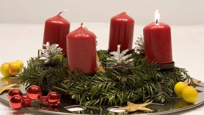 Adventní věnec je symbolem Vánoc už více než 150 let - Novinky