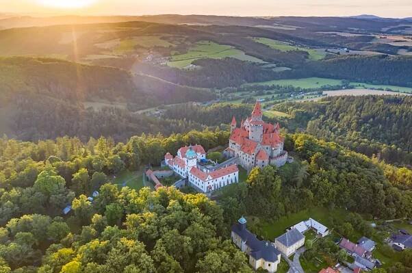 hrad Bouzov