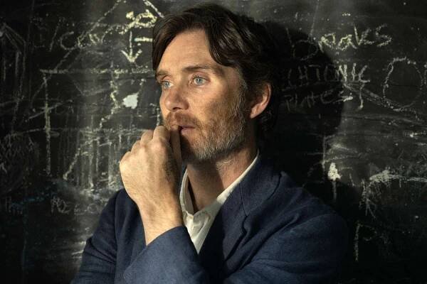 Cillian Murphy Plays a Reform School Teacher Grappling with His Mental Health in First Look at Netflix's 'Steve'