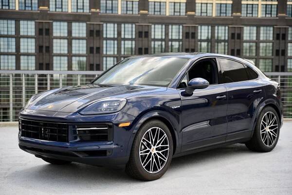 2025 Porsche Cayenne Coup