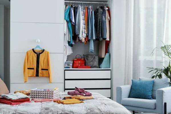 Try dissolving instead of decluttering 