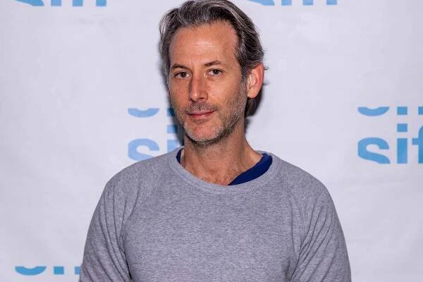 Aubrey Plaza's Husband Jeff Baena's 'Woefully Too-Short Life' Honored in Obituary: 'He Had Lots More to Offer'