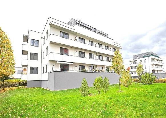 Pronájem bytu 2+kk ve Slavkově u Brna - Vyškov
