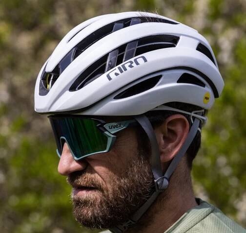 TEST: přilba Giro Aries Spherical - iVELO