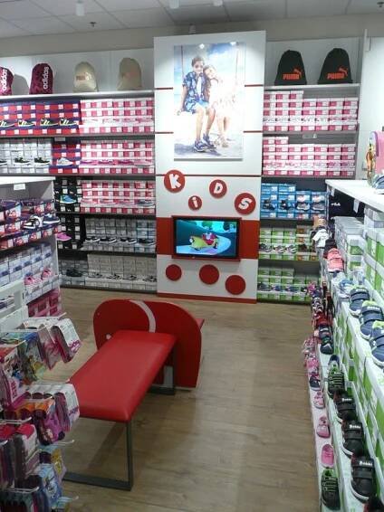 DEICHMANN foto 4
