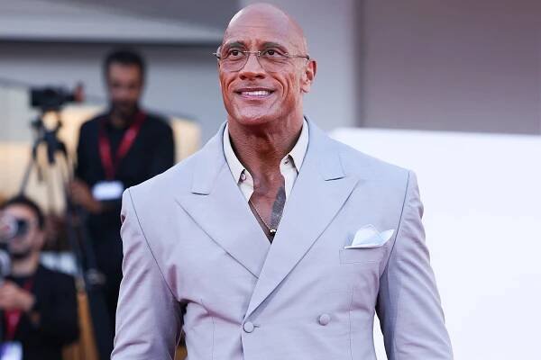 Dwayne Johnson Weeps as The Smashing Machine Receives 15-Minute Standing Ovation at Venice Film Festival