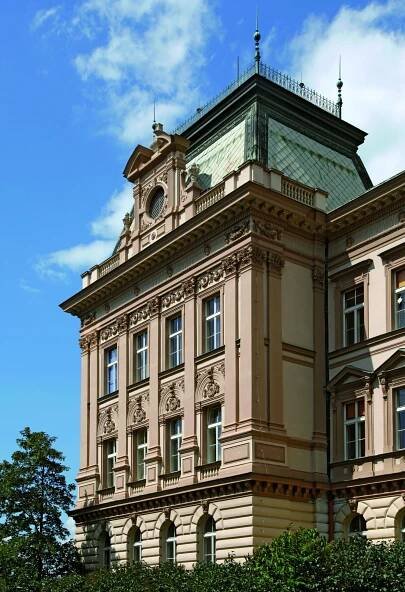 Škola Na Smetance, Na Smetance čp. 505/1