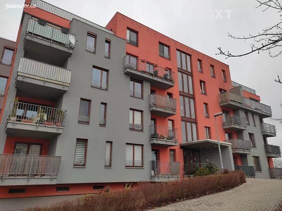Pronájem bytu 2+kk 57 m², Dubové návrší, Pardubice - Studánka