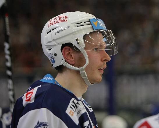 Oceláři poprvé v play-off prohrávají, třetí finále rozhodl brněnský Vincour