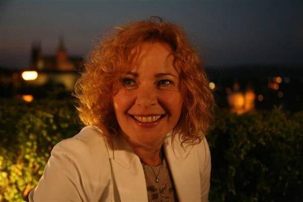 Kamila Magálová fotka