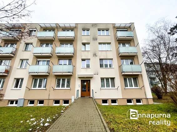 Pronájem bytu 3+1 v Ivančicích, 13 000 Kč/měs